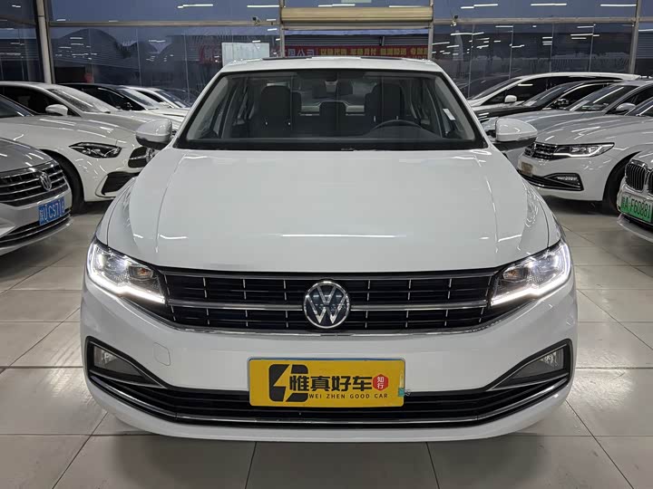 Фото 2 - Volkswagen Bora