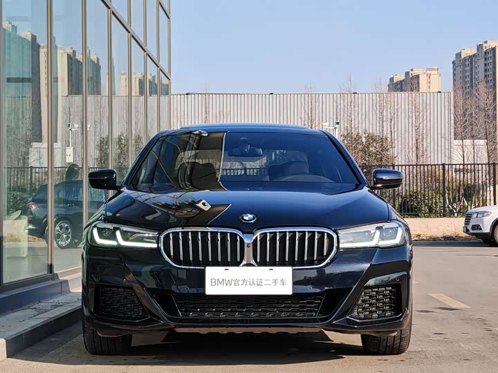 Фото 2 - BMW 5 Series