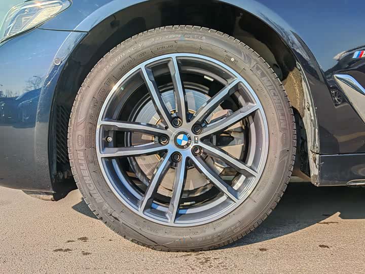 Фото 6 - BMW 5 Series
