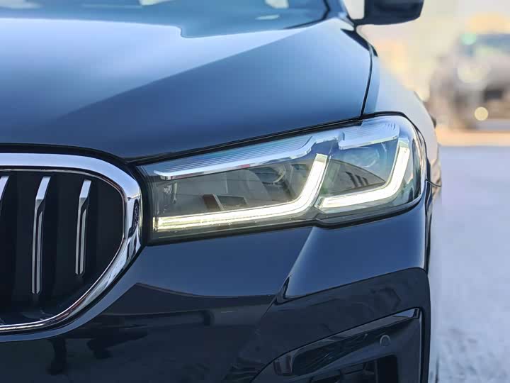 Фото 8 - BMW 5 Series