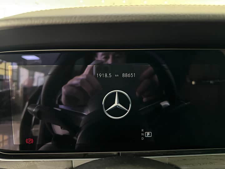 Фото 6 - Mercedes-Benz E-Class