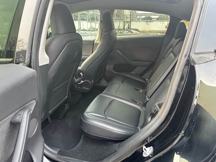 Фото 5 - Tesla Model Y