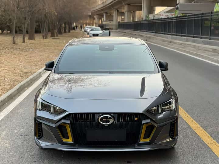 Фото 1 - GAC Trumpchi Empow R