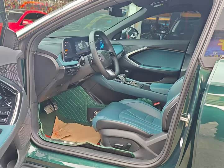 Фото 3 - MG Motor 7