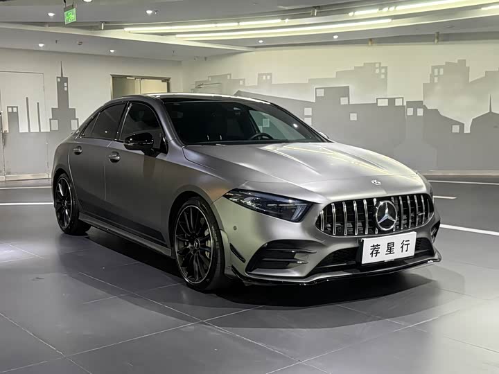 Фото 3 - Mercedes-Benz A-Class AMG