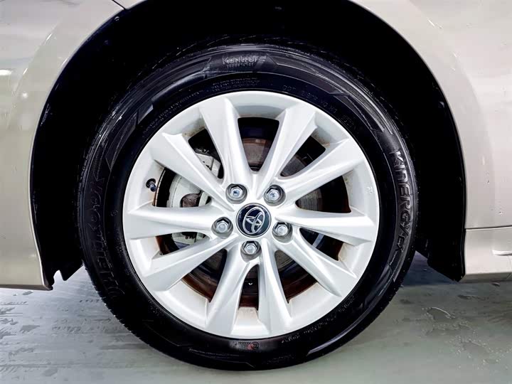 Фото 7 - Toyota Corolla