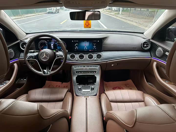 Фото 5 - Mercedes-Benz E-Class Hybrid