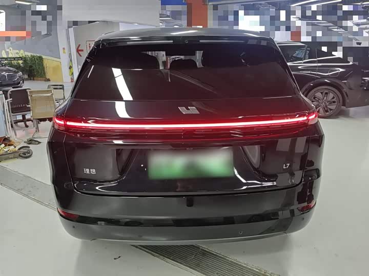 Фото 6 - LiXiang L7