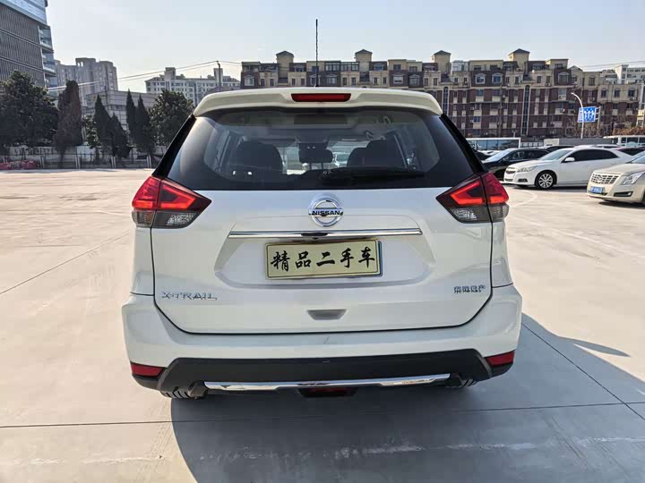 Фото 8 - Nissan X-Trail