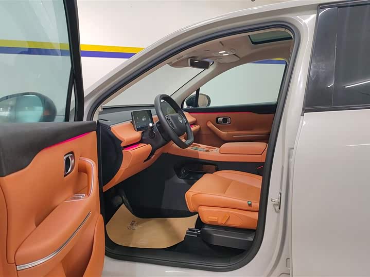 Фото 9 - Leapmotor C10