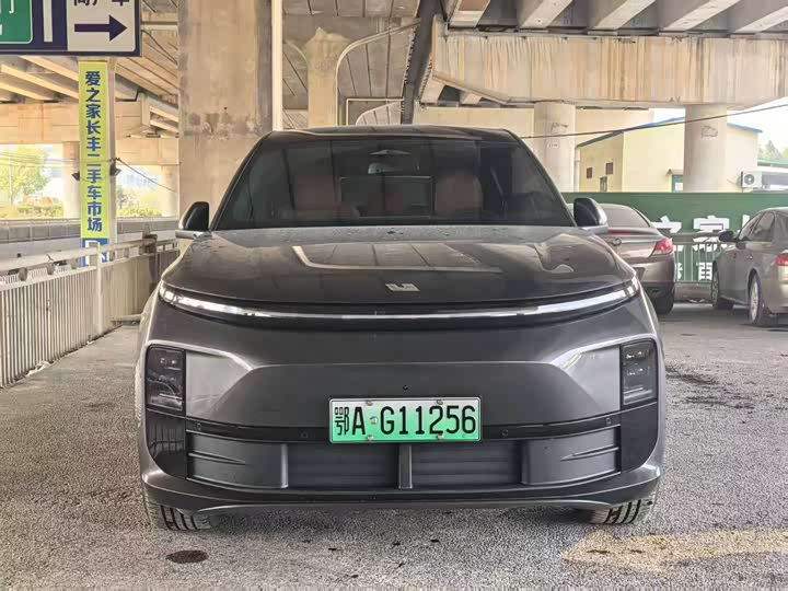 Фото 2 - LiXiang L6