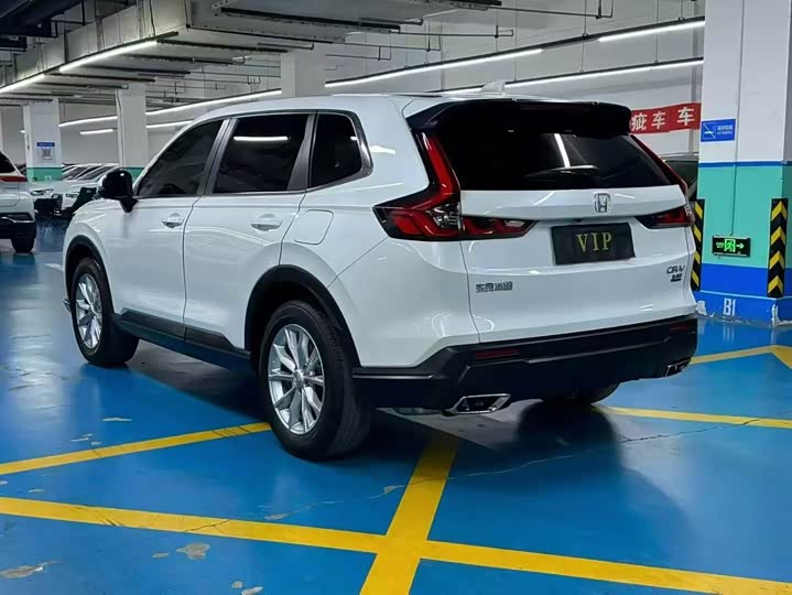 Фото 9 - Honda CR-V