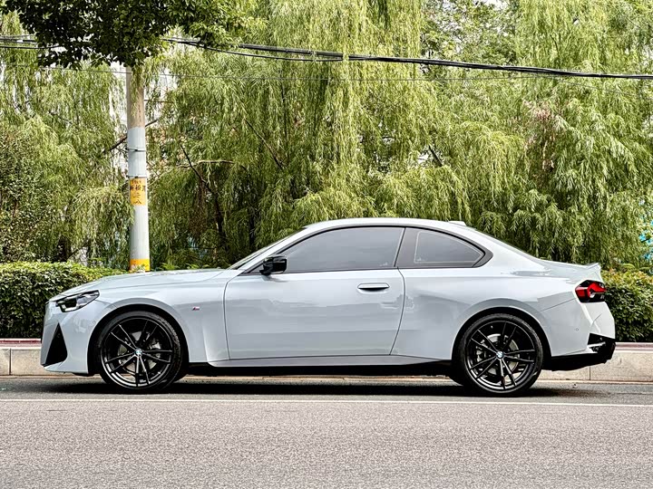 Фото 3 - BMW 2 Series