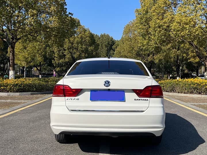 Фото 3 - Volkswagen Santana