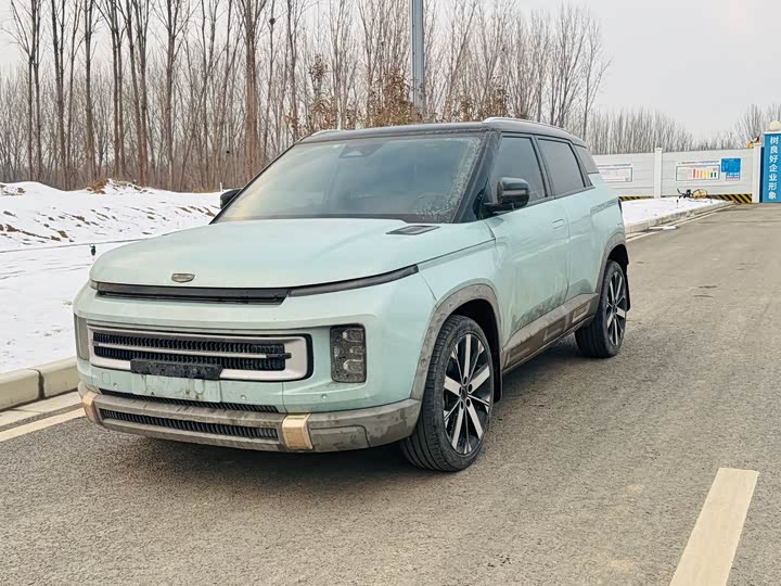 Фото 1 - Geely Icon