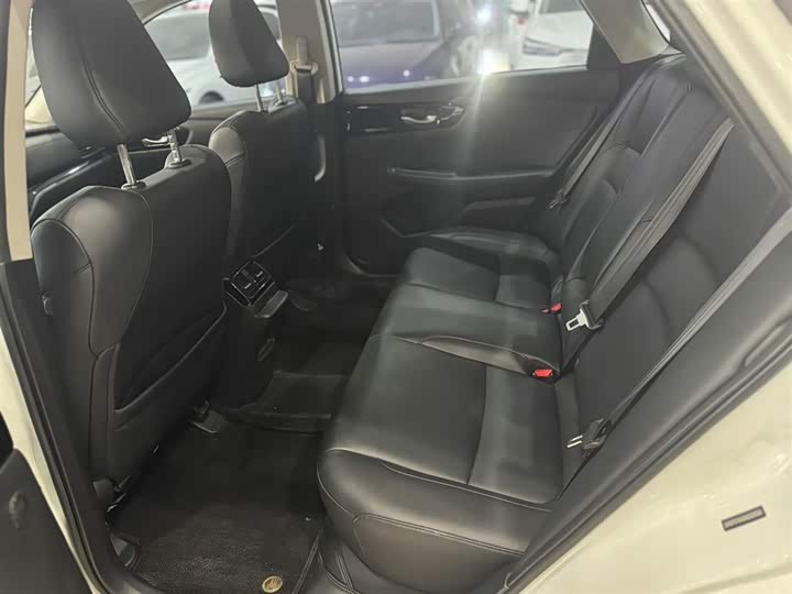 Фото 7 - Honda Crider