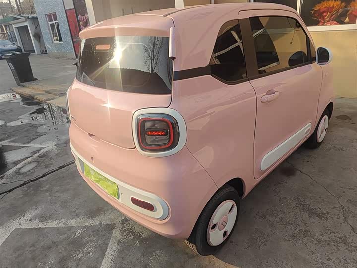 Фото 7 - Bestune Pony