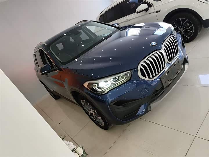 Фото 4 - BMW X1