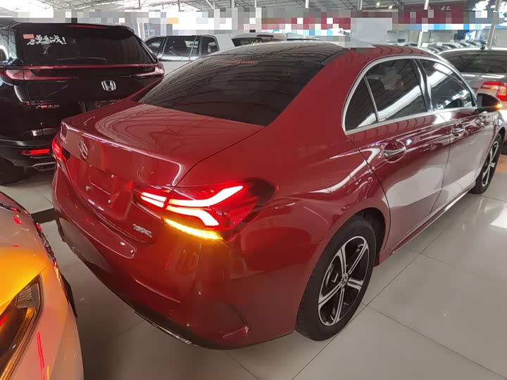 Фото 7 - Mercedes-Benz A-Class