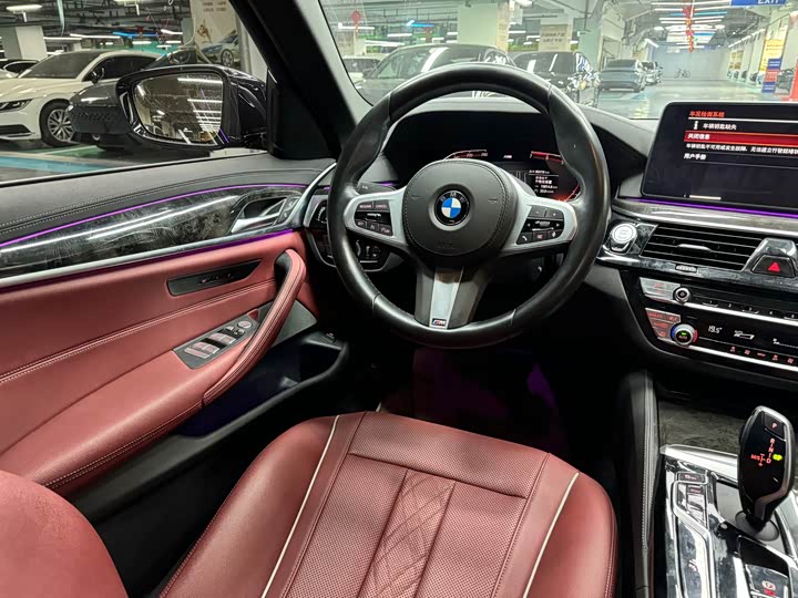 Фото 6 - BMW 5 Series