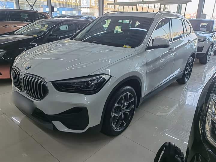 Фото 1 - BMW X1