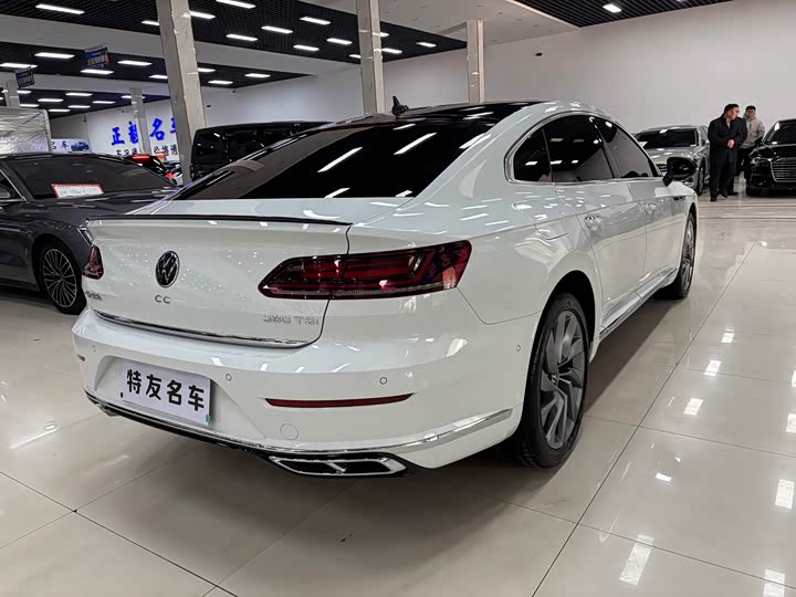 Фото 6 - Volkswagen CC