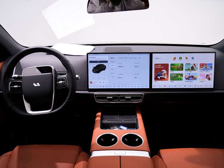 Фото 2 - LiXiang L6