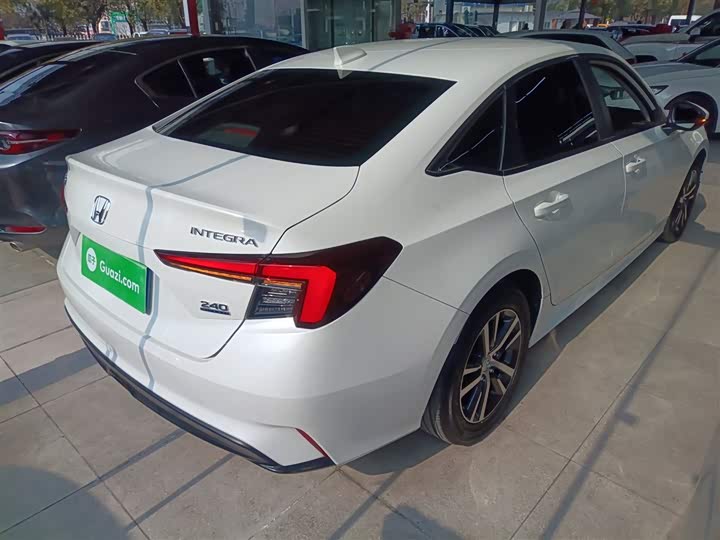 Фото 7 - Honda Integra