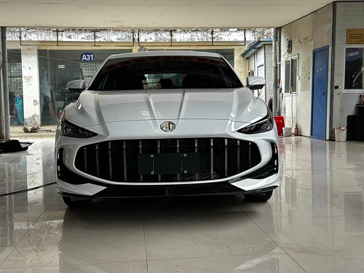 Фото 2 - MG Motor 5