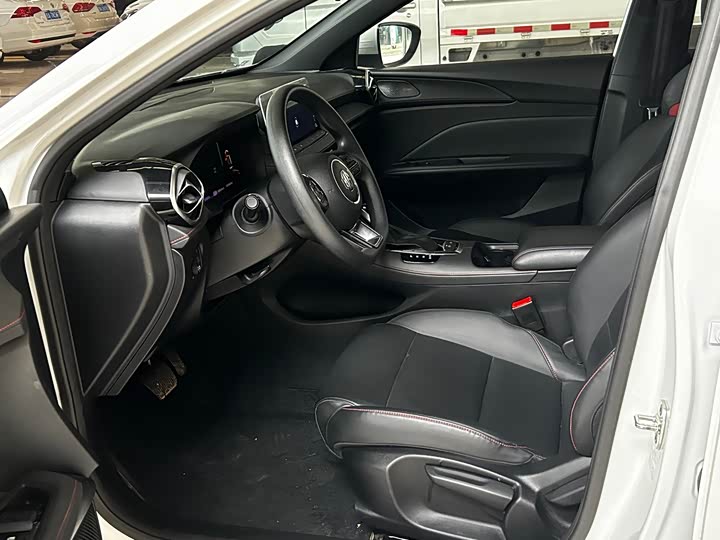 Фото 7 - MG Motor 5