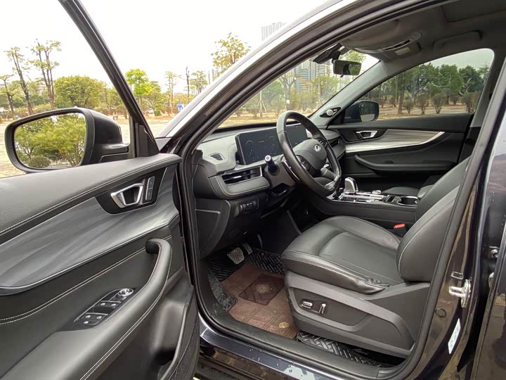 Фото 9 - Chery Tiggo 8 Plus