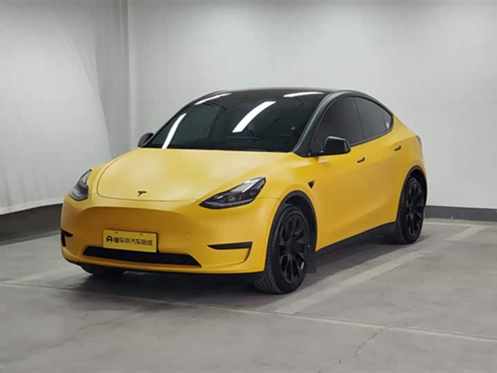 Фото 1 - Tesla Model Y