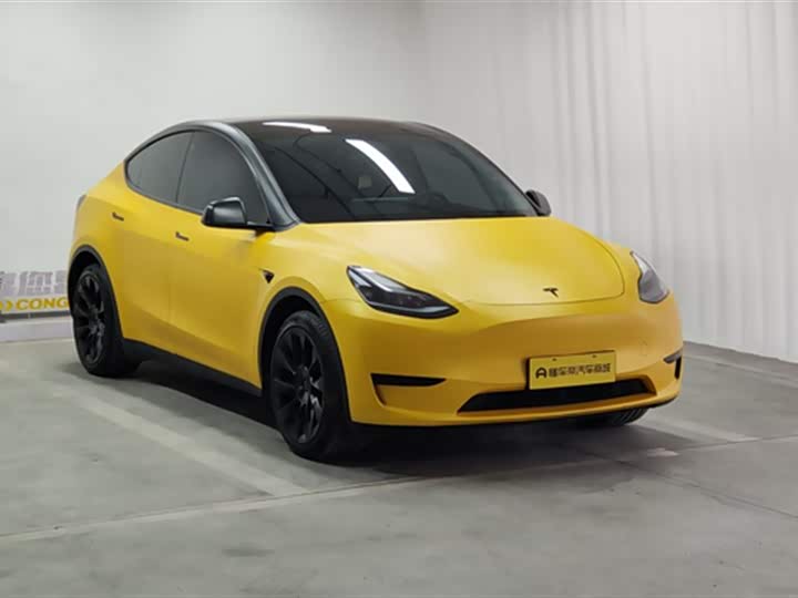 Фото 4 - Tesla Model Y