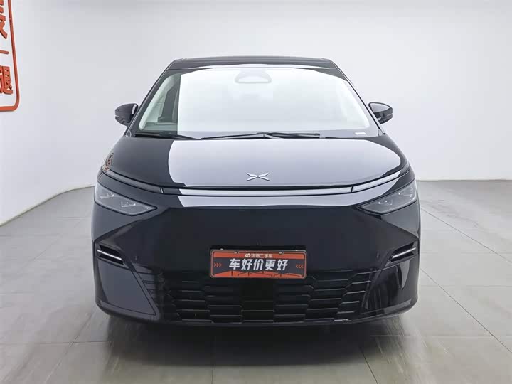 Фото 3 - XPeng X9