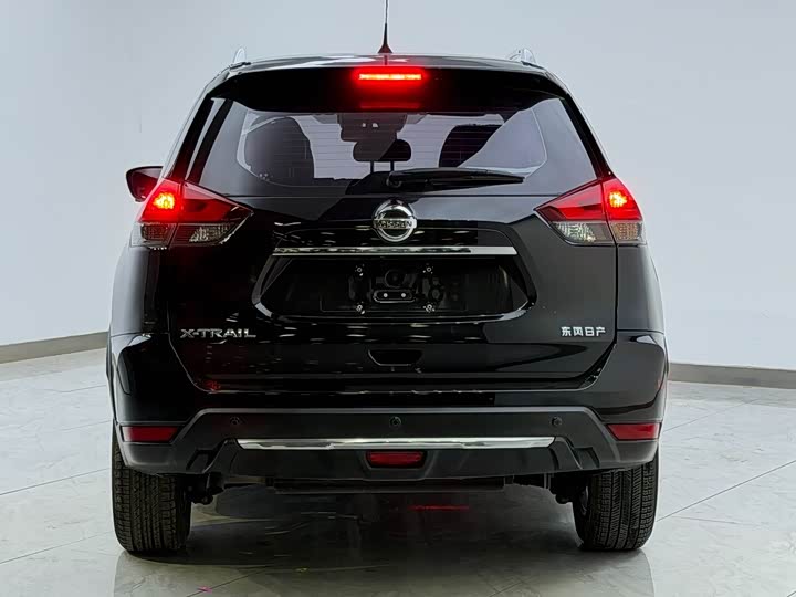 Фото 4 - Nissan X-Trail