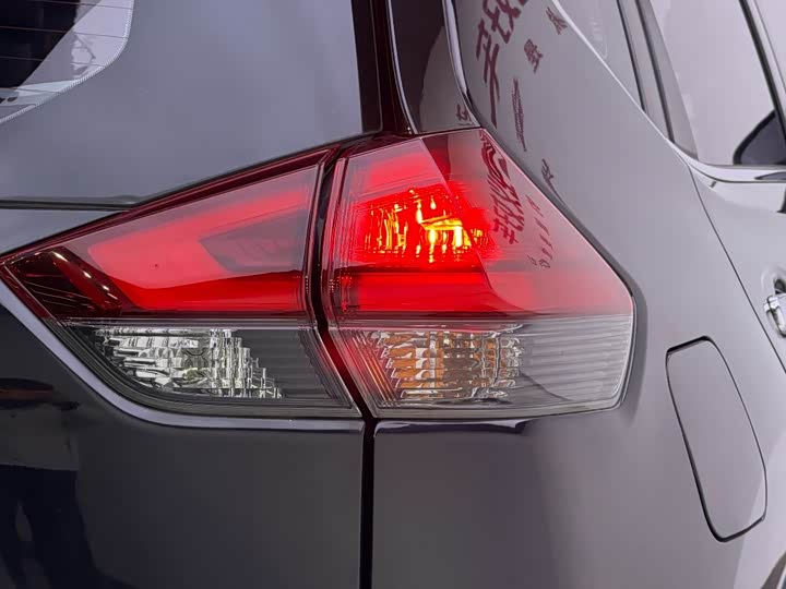 Фото 7 - Nissan X-Trail