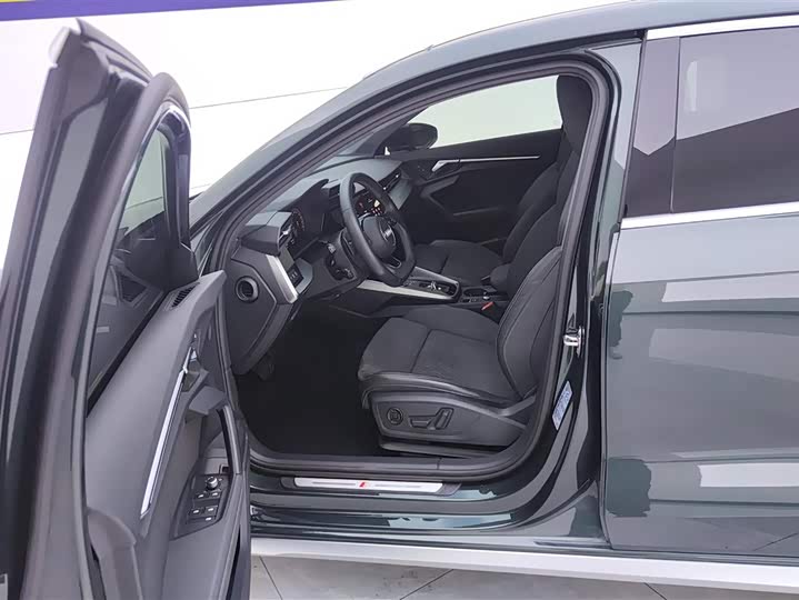 Фото 9 - Audi A3