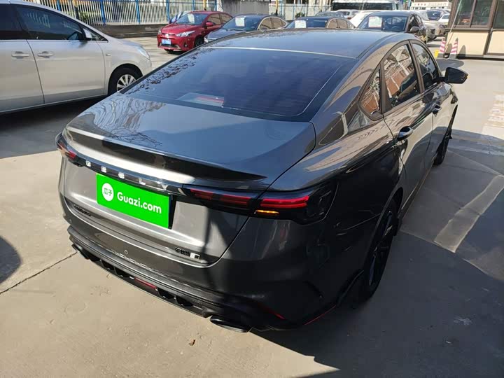 Фото 7 - Geely Binrui