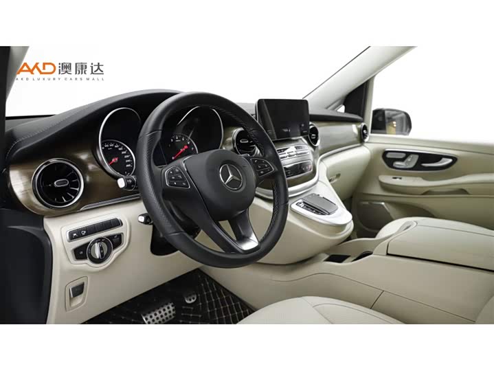 Фото 6 - Mercedes-Benz V-Class