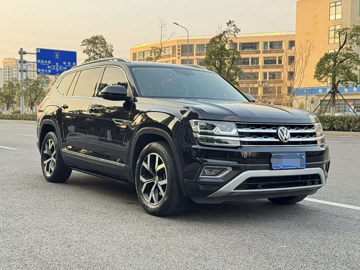 Фото 3 - Volkswagen Teramont Pro