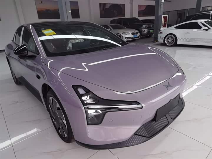 Фото 4 - XPeng Mona M03