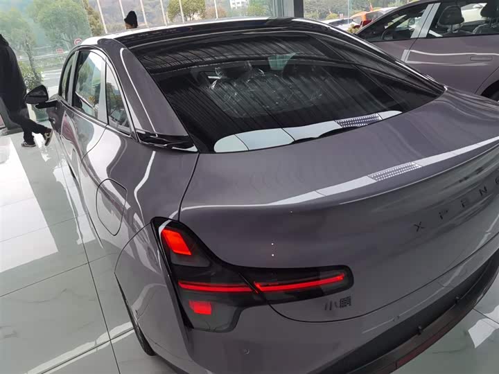 Фото 5 - XPeng Mona M03