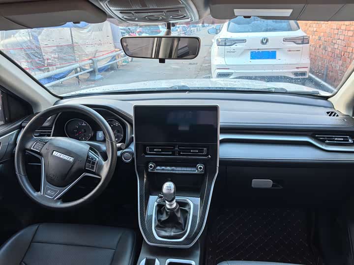 Фото 8 - Haval M6