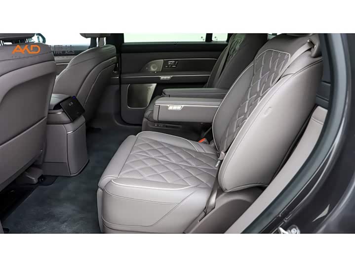 Фото 7 - Nio ES8