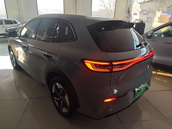 Фото 5 - Geely Galaxy E5