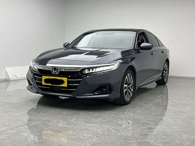 Фото 1 - Honda Accord