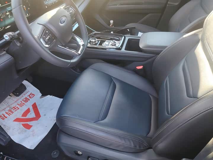 Фото 9 - Ford Equator Sport