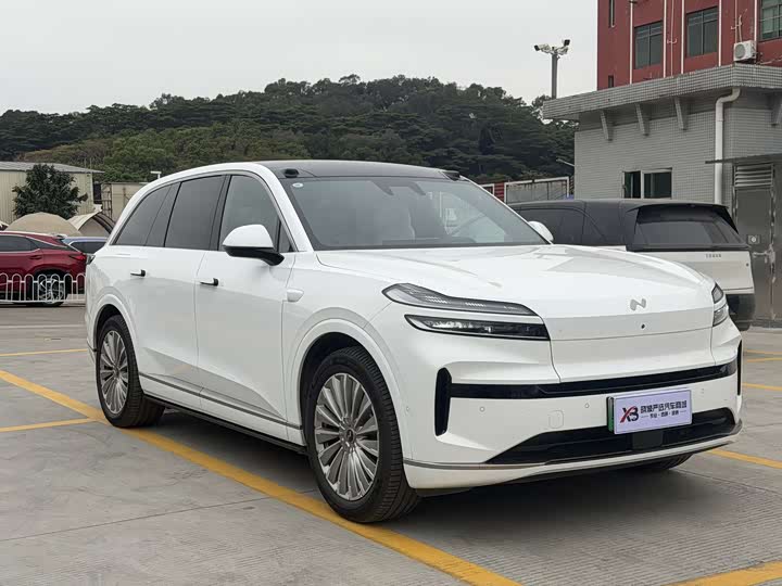 Фото 3 - Nio Onvo L90