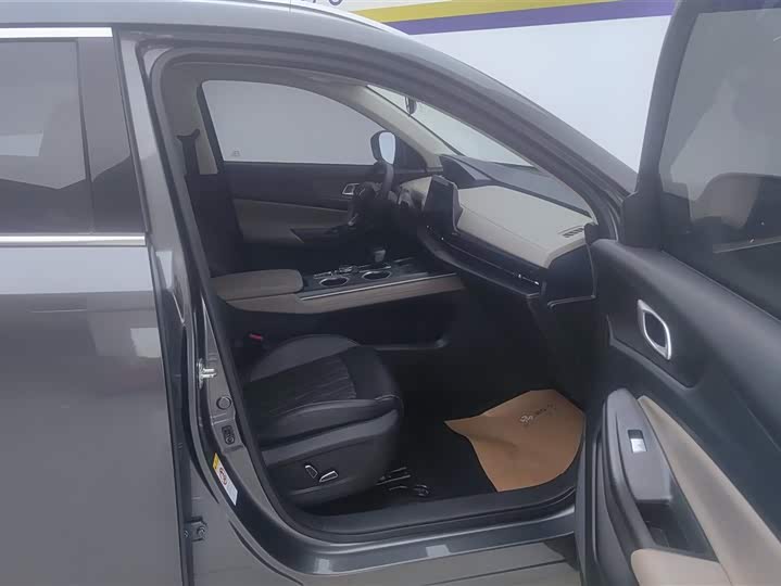 Фото 8 - Changan CS55 Plus