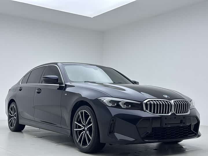 Фото 3 - BMW 3 Series